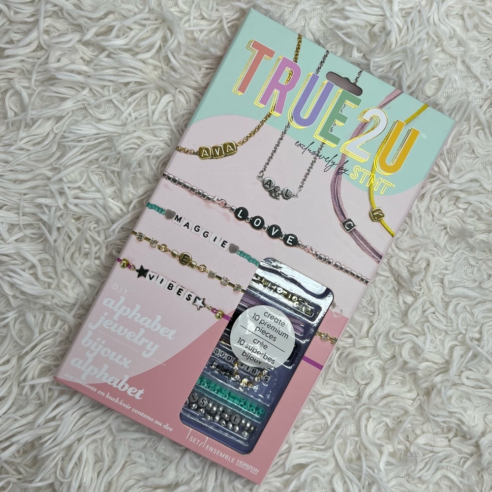 True2U by STMT DIY Alphabet Jewelry Kit